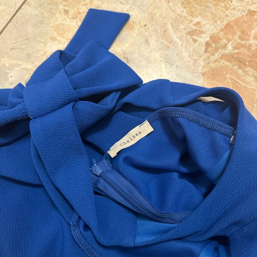 Blue Dress - Picture 2 of 3